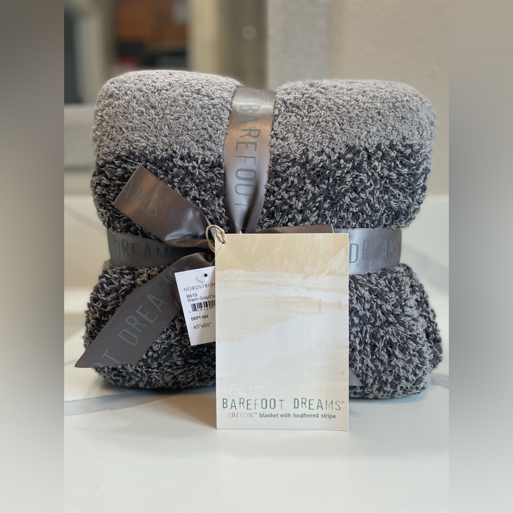 NWT Barefoot Dreams Luxe Heathered Stripe Throw Blanket MSRP $120